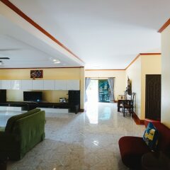 Отель Happy Family Villa 2 Таиланд, Бухта Чалонг - отзывы, цены и фото номеров - забронировать отель Happy Family Villa 2 онлайн комната для гостей фото 4