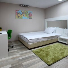 Отель Executive Rooms and Suites Play Велико Тырново комната для гостей фото 3