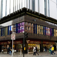 Отель Premier Inn Glasgow City - Buchanan Galleries фото 4