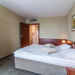 Отель Airport Hotel Okecie Польша, Варшава - - забронировать отель Airport Hotel Okecie, цены и фото номеров комната для гостей фото 5