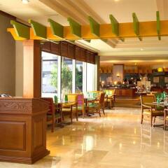 Отель Pacific Star Resort And Spa Тамунинг гостиничный бар