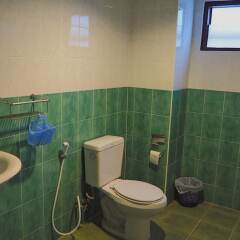 The Lucky Kata Hostel ванная