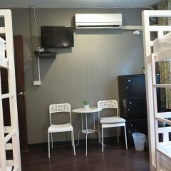 I-Sleep Silom Hostel