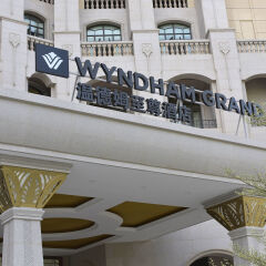 Отель Wyndham Grand Xiamen Haicang Сямынь интерьер отеля