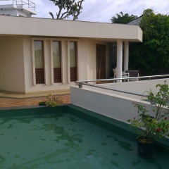 Отель Silvikris Villas бассейн