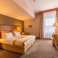 Hotel International Prague (ex. Сrowne Plaza) Прага комната для гостей фото 5