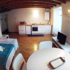 Апартаменты Apartment via Maironi da Ponte Бергамо в номере