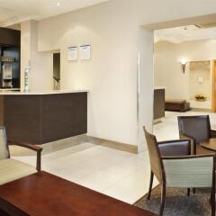 Отель Holiday Inn Express London Victoria интерьер отеля фото 2
