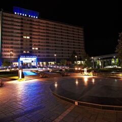 Гостиница River Park Hotel в Новосибирске - забронировать гостиницу River Park Hotel, цены и фото номеров Новосибирск вид на фасад фото 2