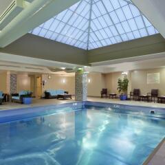 Отель Hampton Inn & Suites Columbus - Downtown бассейн фото 2