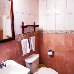 Отель Suites Los Jicaros ванная фото 2