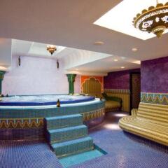 Amira Boutique Hotel Wellness & Spa Хевиз бассейн