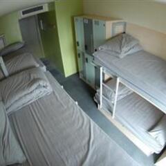 Barcelona Urbany Hostel Кровать в женском общем номере с двухъярусной кроватью фото 8