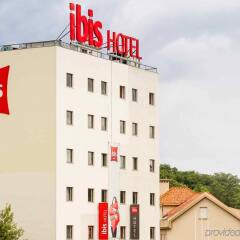 Отель ibis Leiria Fatima парковка