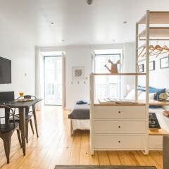Апартаменты Bairro Alto Bronze of Art Apartments Лиссабон комната для гостей фото 5