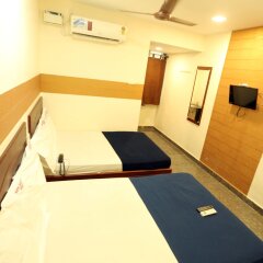 Hotel Boopathi in Madurai, India from 14$, photos, reviews - zenhotels.com guestroom