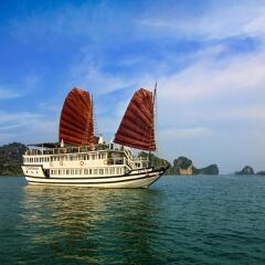Отель Carina Cruise Halong Bay пляж