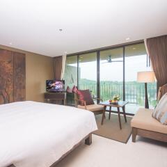 Отель Sunsuri Phuket 5* Номер Делюкс с различными типами кроватей фото 2