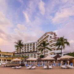 Villa Premiere Boutique Hotel & Romantic Getaway пляж