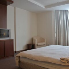 Отель The Krystal Suites, Penang Малайзия, Пенанг - отзывы, цены и фото номеров - забронировать отель The Krystal Suites, Penang онлайн сейф в номере