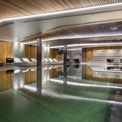 DoubleTree by Hilton Hotel Istanbul - Piyalepasa Турция, Стамбул - 3 отзыва об отеле, цены и фото номеров - забронировать отель DoubleTree by Hilton Hotel Istanbul - Piyalepasa онлайн бассейн