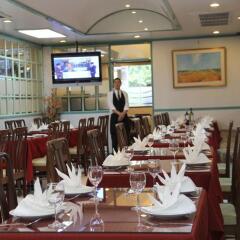 Отель Yellow Ribbon Hills, Boutique Suites питание