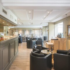 Отель Begijnhof Congres Hotel Бельгия, Лёвен - отзывы, цены и фото номеров - забронировать отель Begijnhof Congres Hotel онлайн гостиничный бар