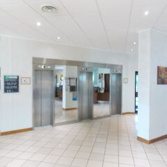 Отель Holiday Inn Venice Mestre-Marghera Маргера банкомат