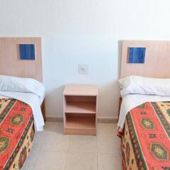 Отель Apartamentos Playa Sol I Испания, Ивиса - отзывы, цены и фото номеров - забронировать отель Apartamentos Playa Sol I онлайн комната для гостей фото 4