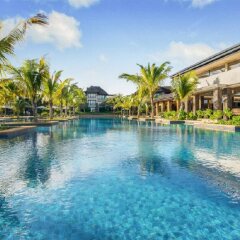Отель The Westin Mauritius Turtle Bay Resort and Spa бассейн фото 2