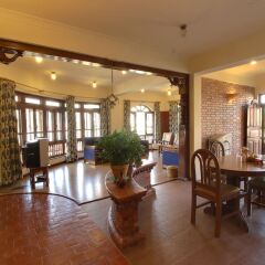 Отель Vardan Resort n' Apartment Непал, Покхара - отзывы, цены и фото номеров - забронировать отель Vardan Resort n' Apartment онлайн питание фото 2