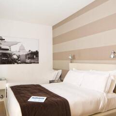 Отель Via Del Corso Home Рим комната для гостей