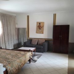 Residence Seven 7 Hotel in Abidjan, Cote d'Ivoire from 32$, photos, reviews - zenhotels.com guestroom photo 4