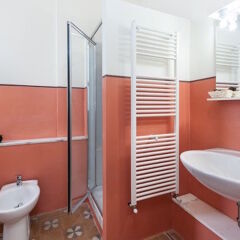 Отель L'Aranceto Guest House Италия, Флоренция - 3 отзыва об отеле, цены и фото номеров - забронировать отель L'Aranceto Guest House онлайн ванная фото 2