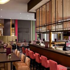 Отель Steigenberger Parkhotel Braunschweig гостиничный бар