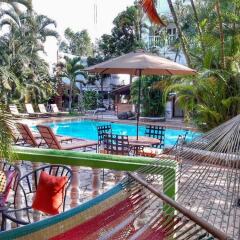 Hotel Camino Maya Ciudad Blanca Копан-Руинас бассейн фото 2