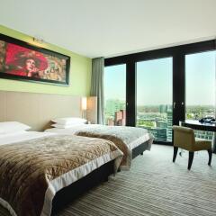 Отель Hyatt Regency Düsseldorf 5* Стандартный номер с 2 отдельными кроватями