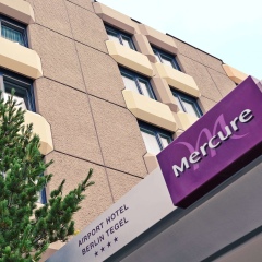Отель Mercure Airport Hotel Berlin Tegel Германия, Берлин - 4 отзыва об отеле, цены и фото номеров - забронировать отель Mercure Airport Hotel Berlin Tegel онлайн вид на фасад