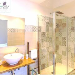 Отель Casa Nina B&B Италия, Боргомаро - отзывы, цены и фото номеров - забронировать отель Casa Nina B&B онлайн ванная фото 2
