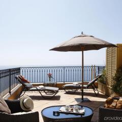 Отель Hôtel La Pérouse Франция, Ницца - 2 отзыва об отеле, цены и фото номеров - забронировать отель Hôtel La Pérouse онлайн пляж фото 2