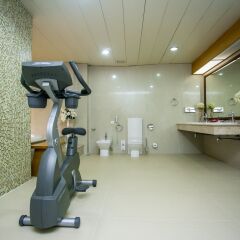 Lagos Oriental Hotel фитнесс-зал фото 4
