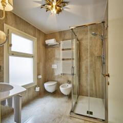 Отель Gardena Hotel Италия, Венеция - отзывы, цены и фото номеров - забронировать отель Gardena Hotel онлайн ванная фото 2