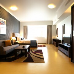 The Curve Hotel in Doha, Qatar from 111$, photos, reviews - zenhotels.com guestroom photo 5