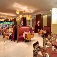 Отель Ramada Hotel Dubai ОАЭ, Дубай - отзывы, цены и фото номеров - забронировать отель Ramada Hotel Dubai онлайн гостиничный бар