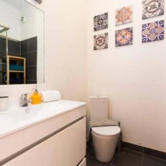 Отель Ola Lisbon - Chiado I Лиссабон ванная