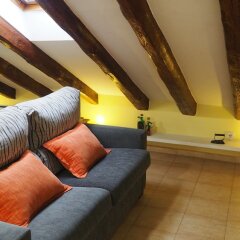 Апартаменты Apartment In Historical Building Madrid комната для гостей фото 4