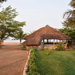 Hotel Club Du Lac Tanganyika фото 9