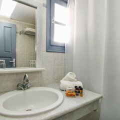 Отель Atlantis Beach Villa Греция, Остров Санторини - отзывы, цены и фото номеров - забронировать отель Atlantis Beach Villa онлайн ванная