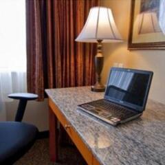 Отель Best Western Plus Abercorn Inn Канада, Ричмонд - отзывы, цены и фото номеров - забронировать отель Best Western Plus Abercorn Inn онлайн удобства в номере фото 2