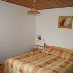 Отель Veziova House Банско комната для гостей фото 4